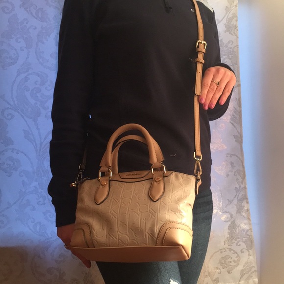 Calvin Klein Crossbody Purse - Picture 2 of 8